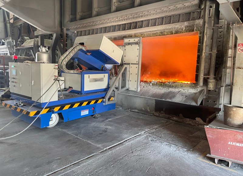 Furnace Front Type Rotary Flux